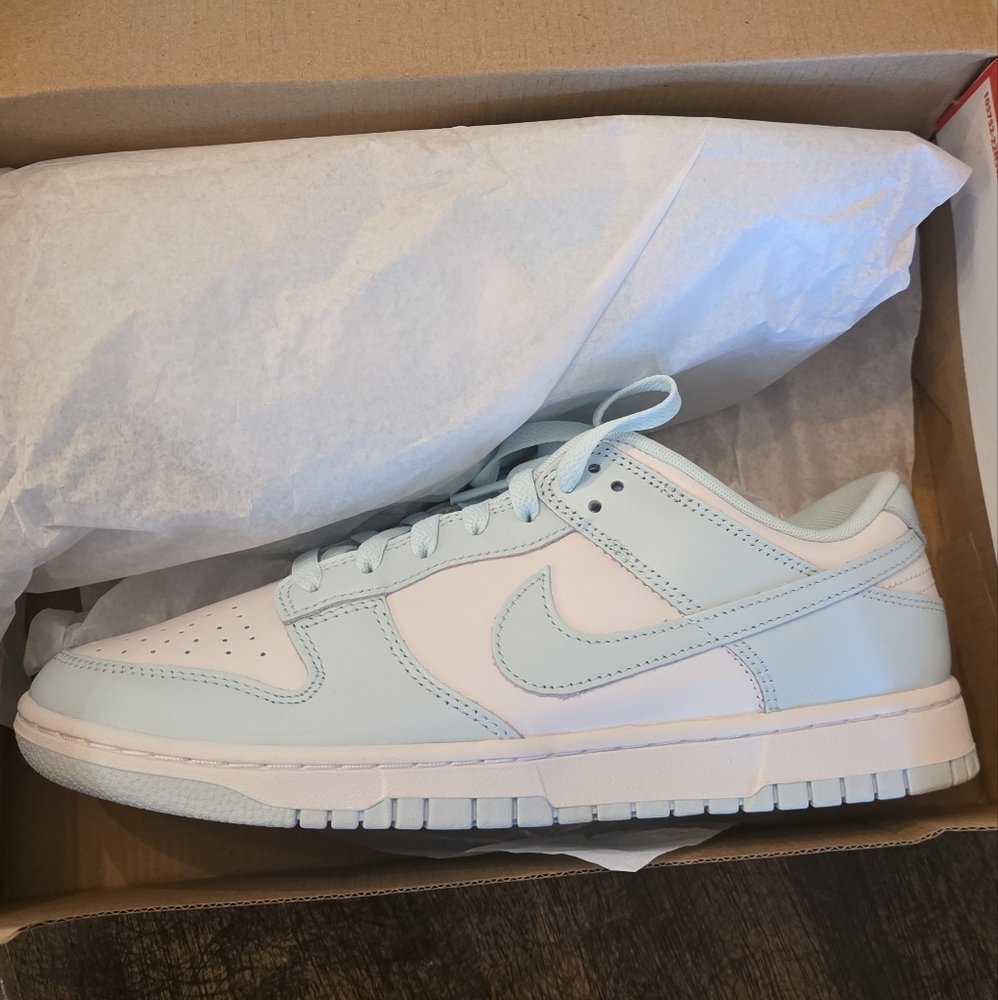 Nike Dunk Glacier Blue